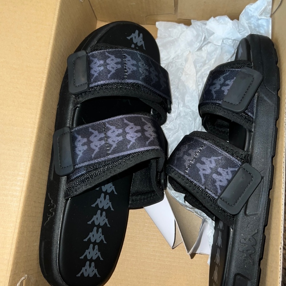 Men’s kappa slides